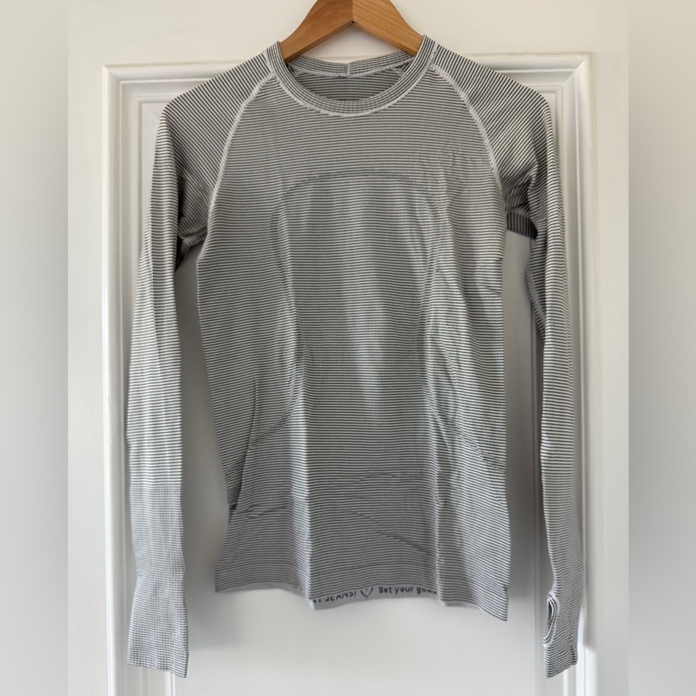 Lululemon Swiftly Tech Long Sleeve